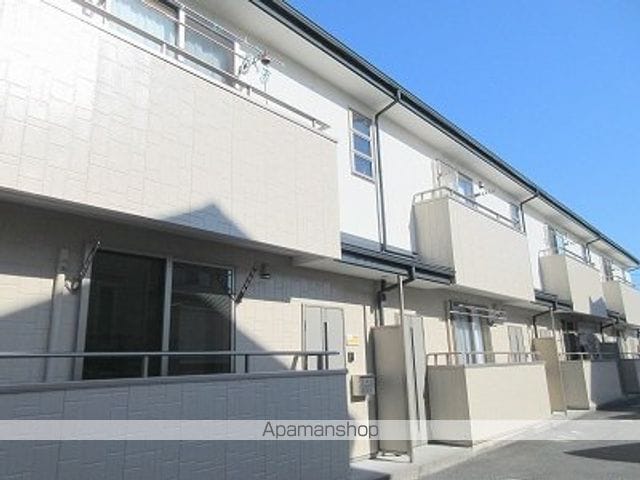アラカルトIIIの外観写真