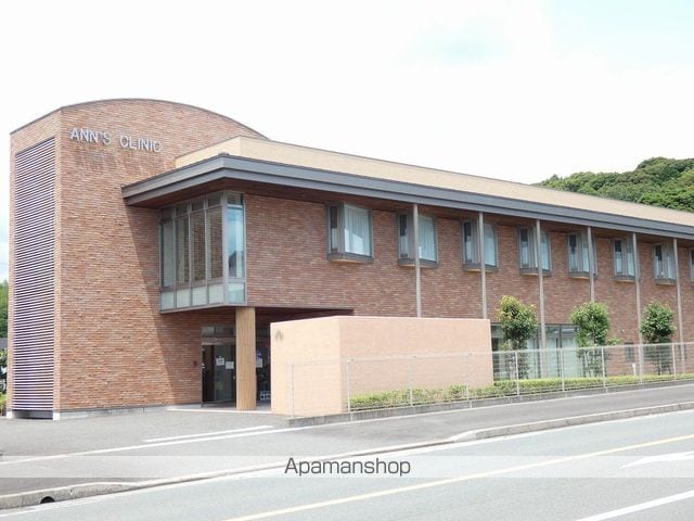 WEST FIELDの周辺写真