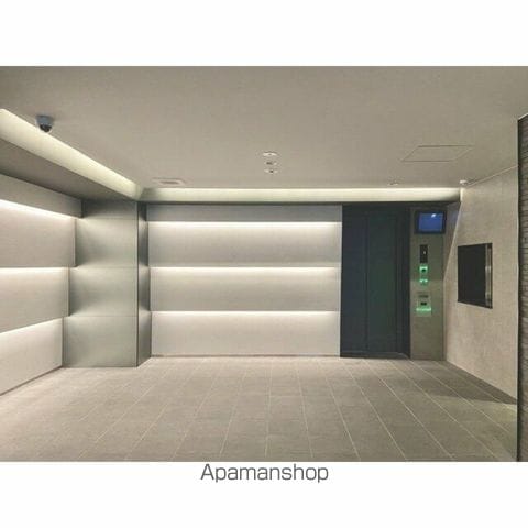 ドゥーエ亀戸IIの玄関写真