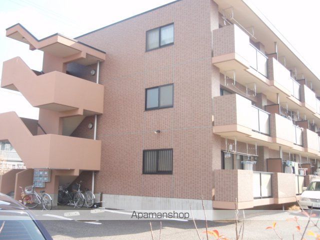 NAKATAマンションの外観写真