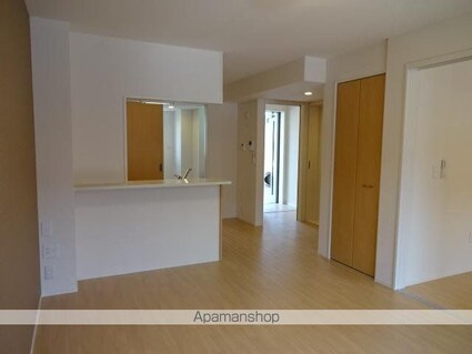 岐阜県岐阜市則武中２丁目[1LDK/46.61m2]のリビング・居間3