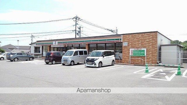 ララ フラッツの周辺写真