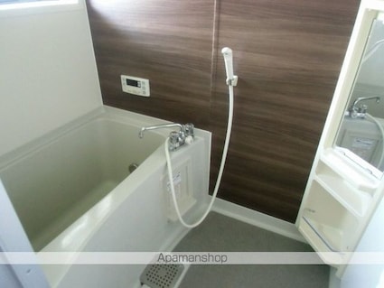 パストラーレ高島Ｂ棟[2DK/55.44m2]のバス