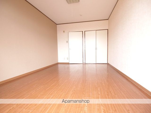パークハイツ島内の内装写真