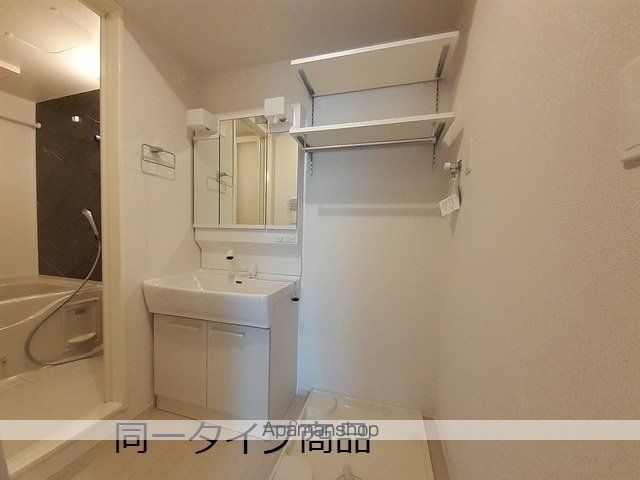 ヒカルサ新潟関屋の内装写真