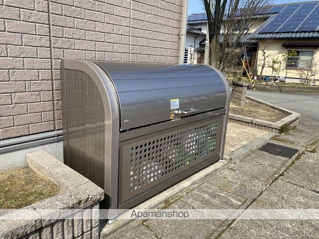 風のクローバー Aの内装写真