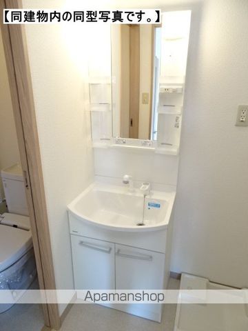シャンツェ志都呂の内装写真