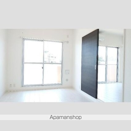 プライムアーバン武蔵小金井[3DK/63m2]のリビング・居間