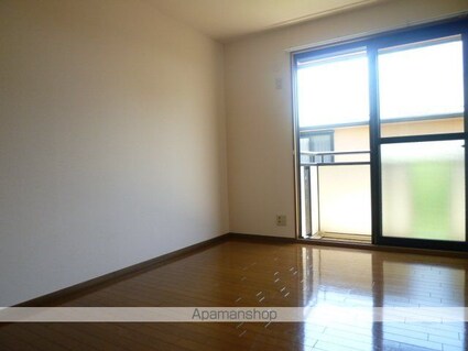 ロイヤルガーデン壱－七番館[3LDK/88.77m2]の内装4