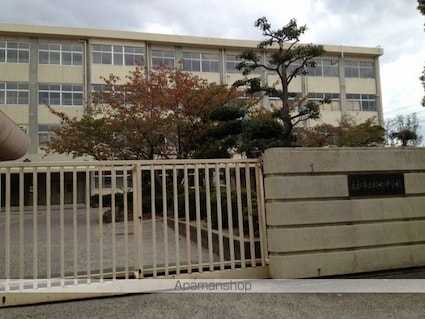 ベルエミナンス桜町[2LDK/53.32m2]の周辺4