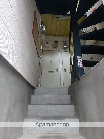 キラメック元町東1号館の玄関写真