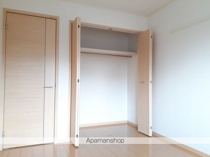 メゾン　ド　プチモア[2LDK/57.22m2]の収納