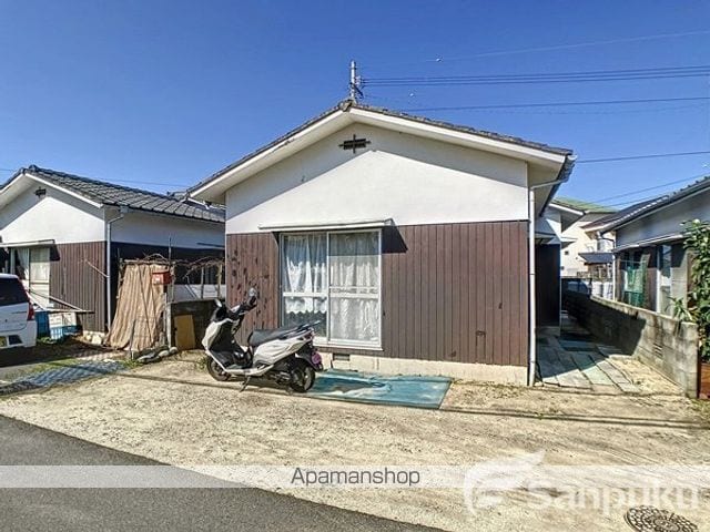 松山市 1階建 築54年の外観写真