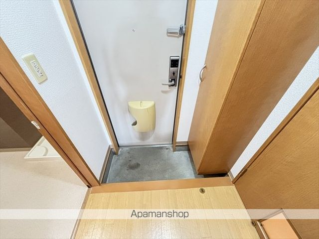 グランシティ C棟の内装写真