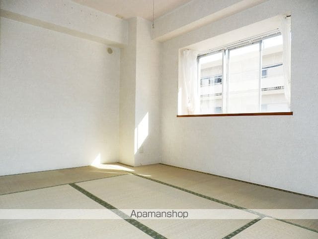 シャインパレス河東の内装写真
