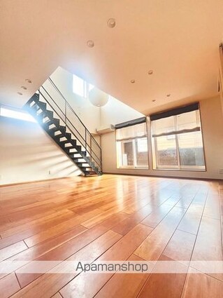 桐林町２丁目戸建[3SLDK/129.37m2]のリビング・居間
