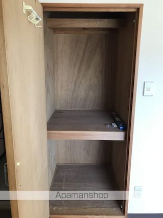 シャーマー上町[1R/20m2]の収納