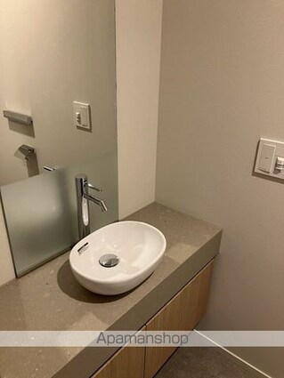 ザ・パークハウス千代田六番町[3LDK/84.37m2]のトイレ