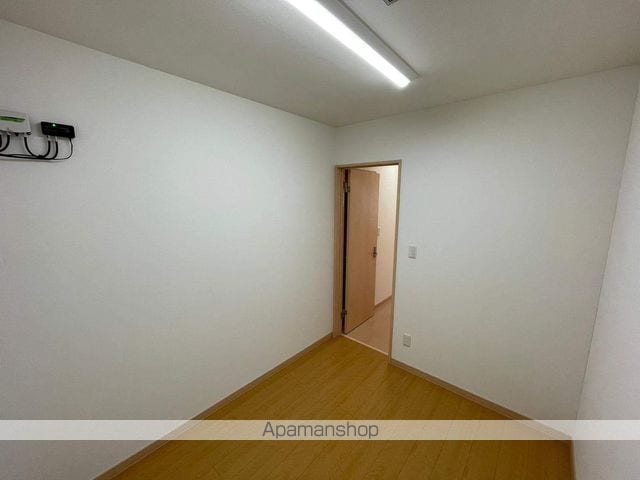 detached 北海道中川郡池田町字西二条４丁目6-1

地図を見る