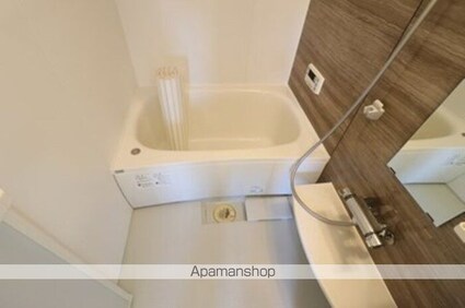 アゼリアブロム[1LDK/32.8m2]のバス