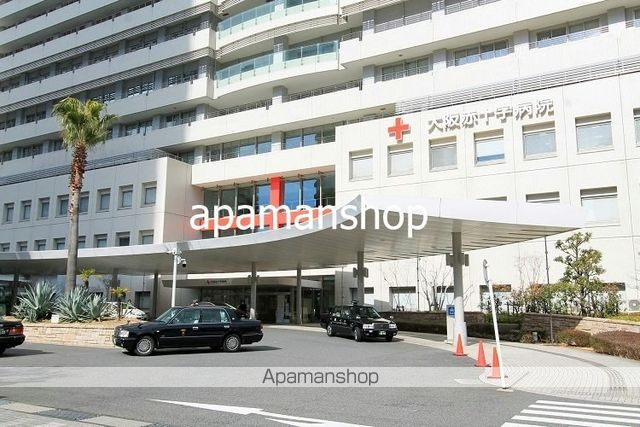 ベルンガーデンUEHOMMACHIの周辺写真