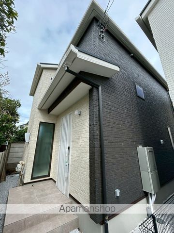 片瀬海岸戸建C棟の外観写真