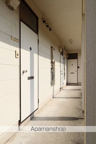 サンシャイン金泉寺の玄関写真