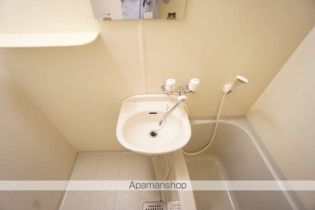 アビタシオン奈佐原A棟の内装写真