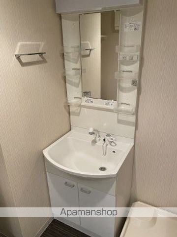 HY’S YOKOHAMA LIGAREの内装写真