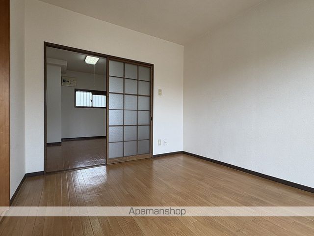 マンションカズの内装写真