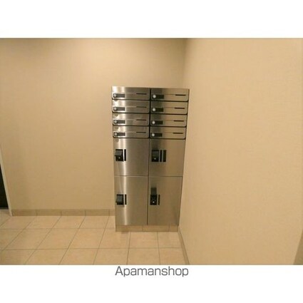 フォーリーフクローバー神楽坂[2LDK/60.61m2]の内装1