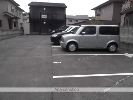 アルバ木之庄Ⅱ[1K/29.81m2]の駐車場