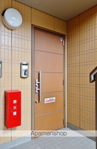 グランマスト春日 B棟の玄関写真