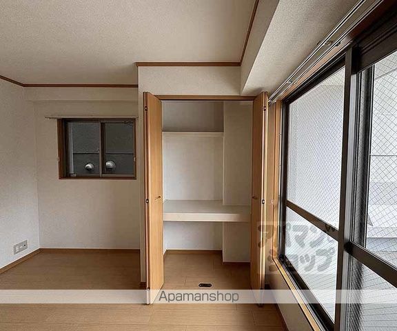コンフォレスト三条の内装写真
