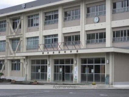 カーサ　フェリーセス　Ａ[2LDK/60.95m2]の周辺1