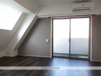 アローズ南麻布[1LDK/59.25m2]のリビング・居間2