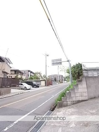 ＢーＦＬＡＴ[2LDK/59.62m2]の周辺1