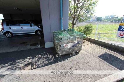 スカール松縄[2LDK/57.7m2]の共用部1