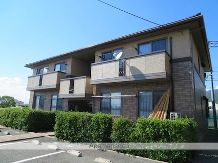ロイヤルタウン蓬沢　ＡＢＣＤ[2LDK/53.76m2]の外観2