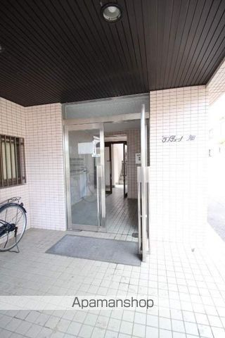 グランデュール旭川の玄関写真