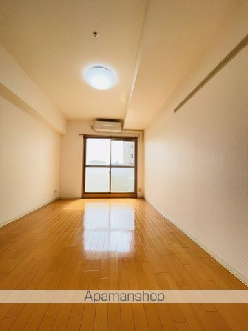 リアライズ記念橋の内装写真
