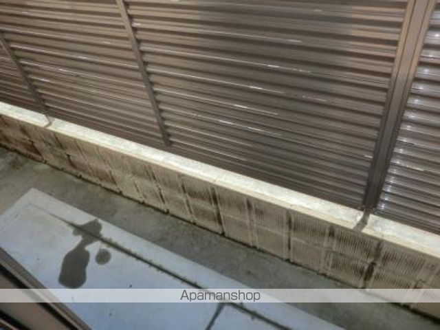 フローレスの内装写真