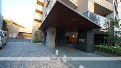 グランハイツ代々木[1K/31.36m2]の外観4