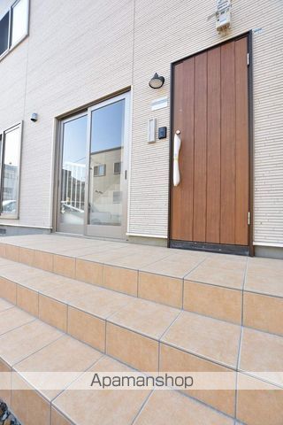 クラージュ平和IIの玄関写真