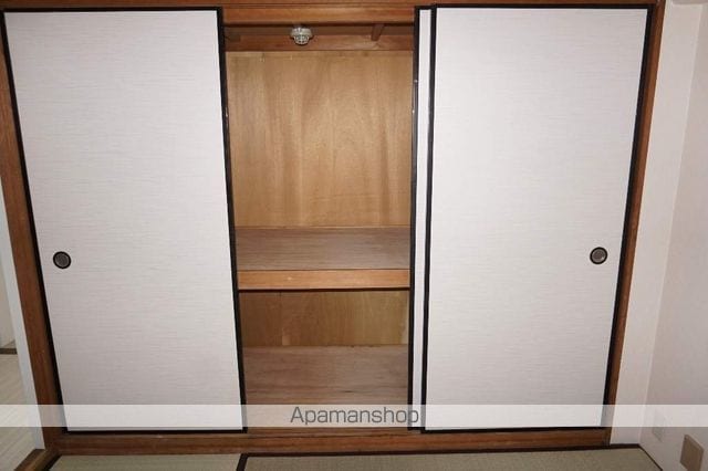 サーティ西尾の内装写真