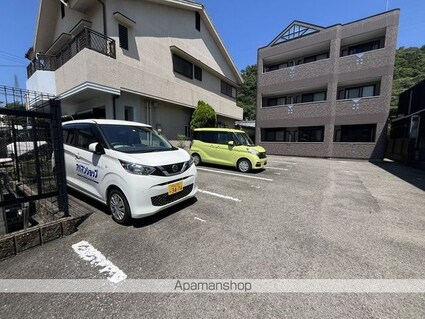 和歌山県和歌山市毛見[1K/24.75m2]の駐車場