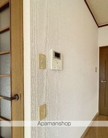 ナイスモア中島の内装写真