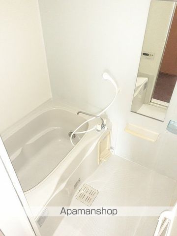 サクシス アイラ IIの内装写真