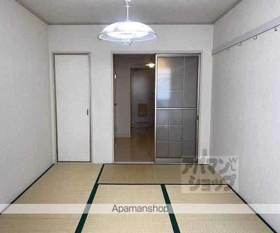 フレグランス井上の内装写真