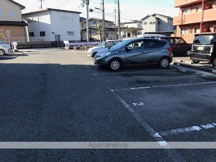 エスペランサⅢ[2LDK/60.3m2]の駐車場1